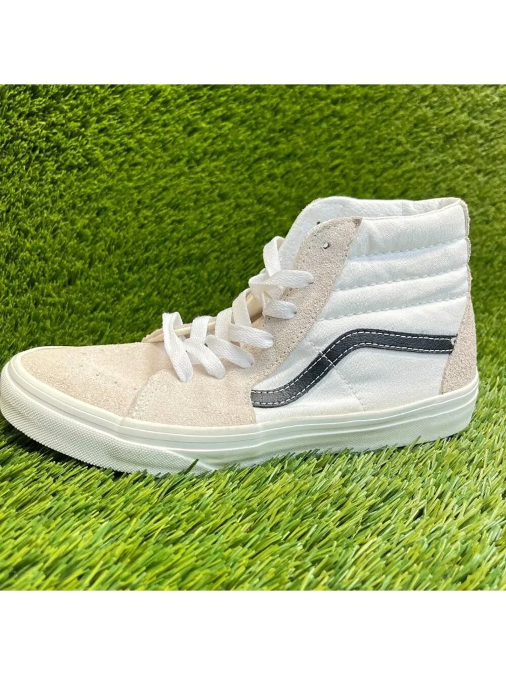 Vans Sk8-Hi Boys Size 5.5Y Beige Cream Athletic Skateboard Shoes Sneakers